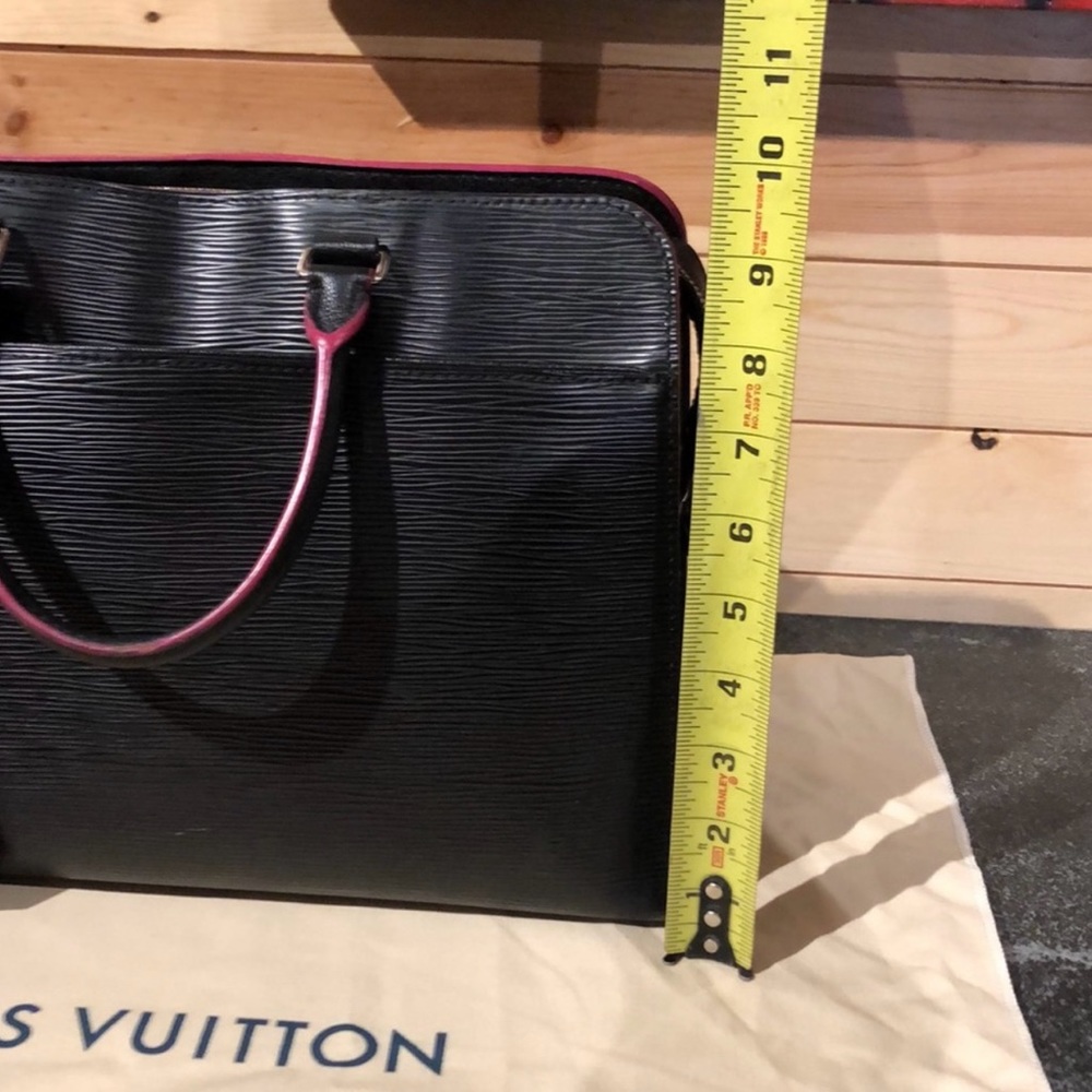 LOUIS VUITTON EPI Vaneau GM Black Hot Pink EUC - Picture 6 of 16